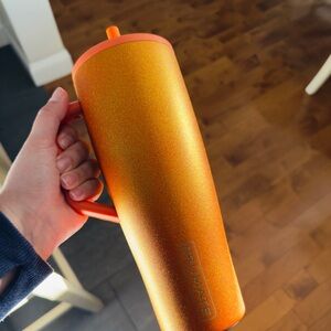 Brumate “Showtime” Era 40oz Orange Glitter Tumbler